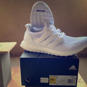 Adidas Ultra Boost 2.0 Triple White size 8